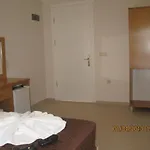 Mavibelce Hotel 2*