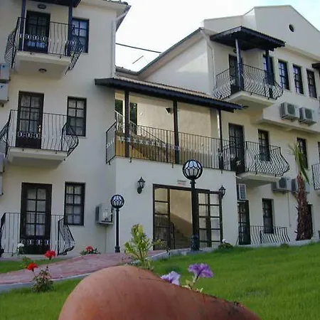 Mavibelce Hotel