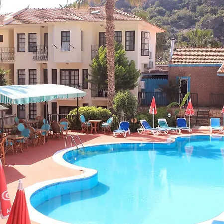 Mavibelce Hotel 2*