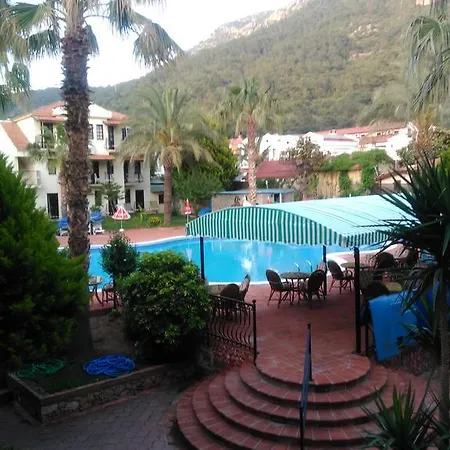 Otel Mavibelce 2*